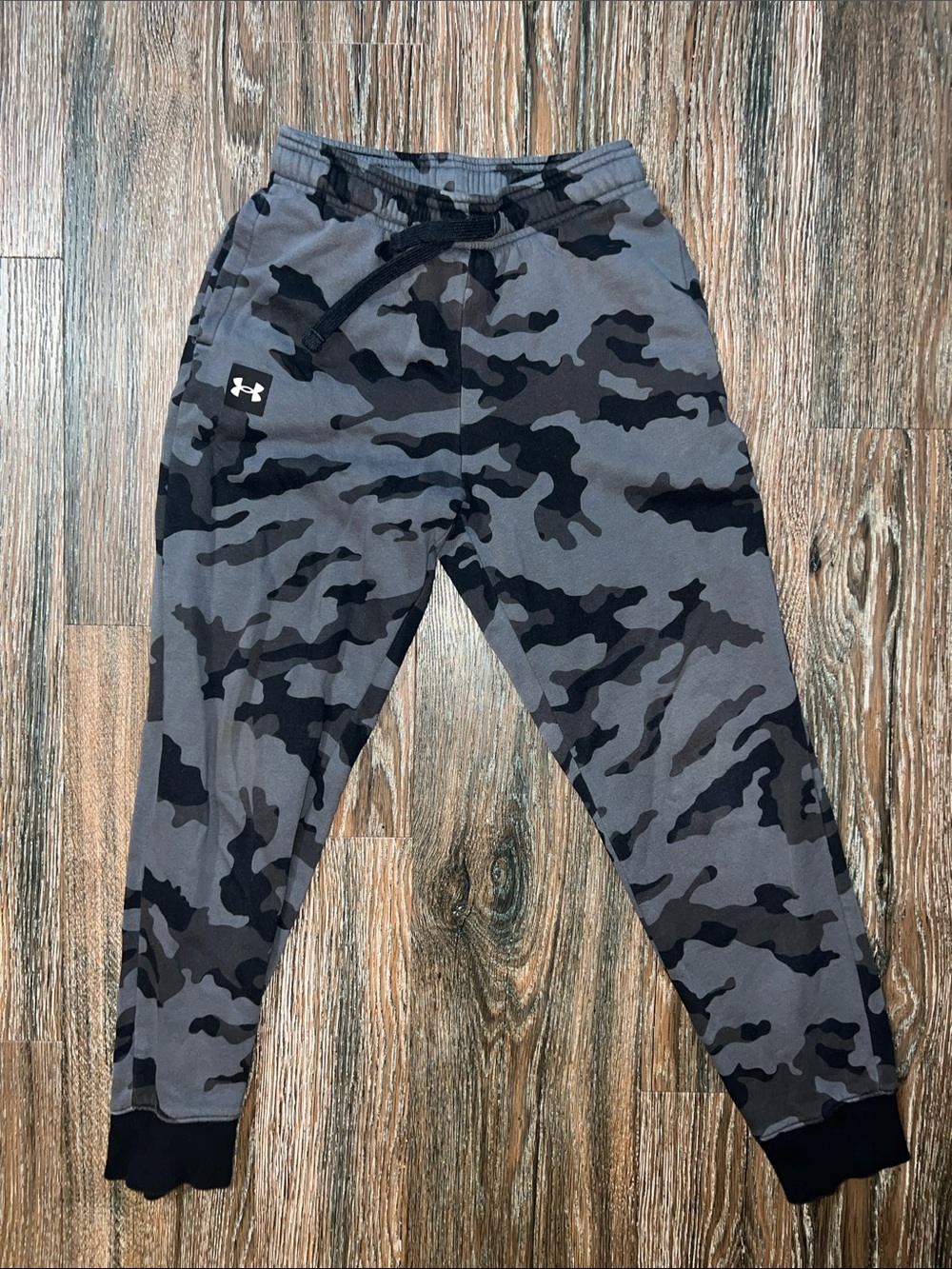 Under Armour Boys' Black & Gray Camo Joggers